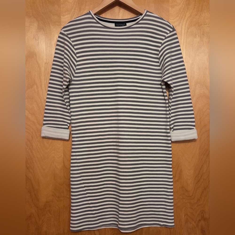 TOPSHOP Striped Gray and White Mid Sleeve Dress LIKE NEW